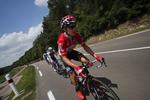 Lars Bak i vanlig sliderstil under sidste års Tour de France. Nu gælder det Paris-Roubaix, hvor han og Lars Michaelsen er de danskere, der i nyere tid har klaret sig bedst.
   Christophe Ena/AP