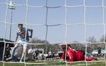 Kampens mål scorede Mads Hvilsom i andet forsøg, efter Hannes Thor Halldorsson havde reddet den første afslutning. Claus Fisker/Ritzau Scanpix