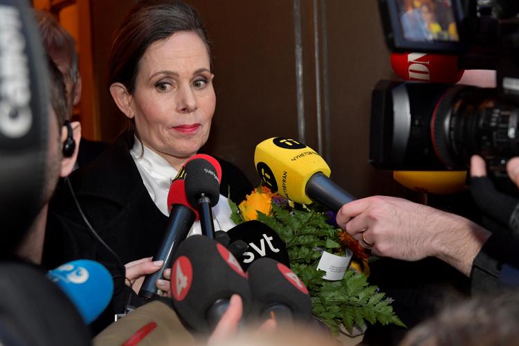 »Permanent« skal ikke tages bogstaveligt. Sara Danius forlader posten som permanent sekretær i Det Svenske Akademi. Akademiet er mildest talt kastet ud i en orkan efter en sag om seksuelle overbreb.   Tt News Agency/Ritzau Scanpix