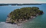 På SuperShe Island i Den Botniske Bugt kan ferierende kvinder slippe for mænd, men der er kun plads til 10 kvinder, og de skal først gennemgå en test. Foto: SuperShe Island