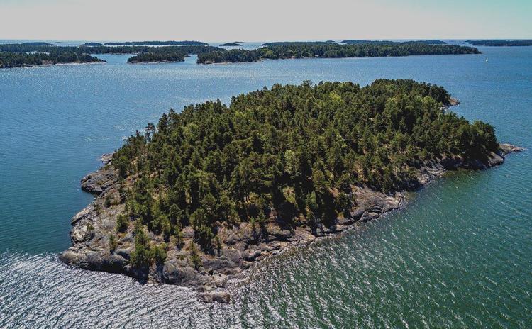 På SuperShe Island i Den Botniske Bugt kan ferierende kvinder slippe for mænd, men der er kun plads til 10 kvinder, og de skal først gennemgå en test. Foto: SuperShe Island