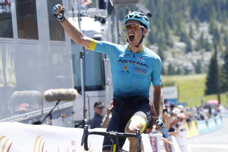 Jublen fik frit løb under Jakob Fuglsangs succesrige Critérium du Dauphiné sidste år - nu gælder det skrappe klassikeropgaver. 