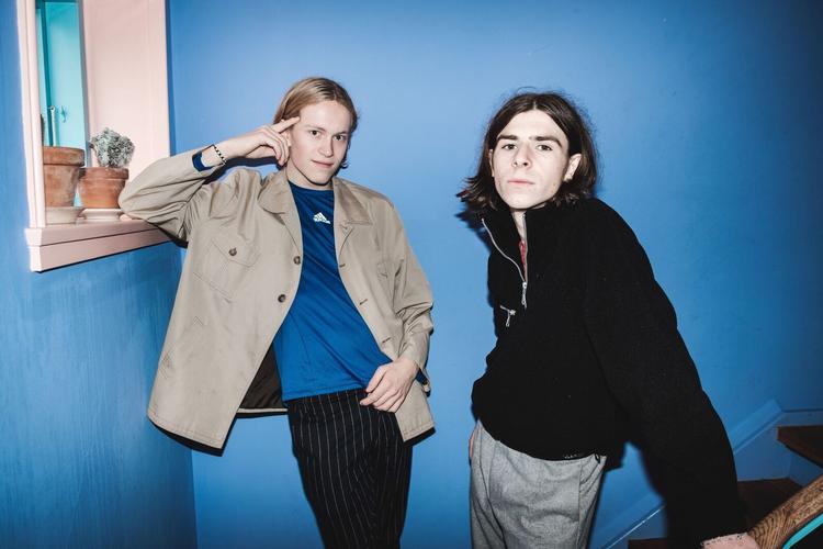 Barselona består af sanger Rud Aslak og musiker Rasmus Theodor. Pr-foto