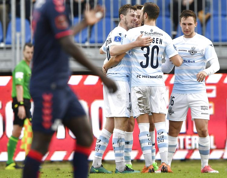 Helsingør-spillerne jubler efter Nicolas Mortensens scoring til 1-0, Anders Kjærbye/scanpix/Ritzau Scanpix