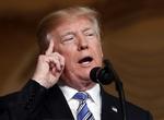 Den amerikanske præsident, Donald Trump, forsøger efter først at have rost Nordkorea nu at lægge nyt pres på landet forud for det planlagte topmøde til maj eller juni. Pablo Martinez Monsivais/AP