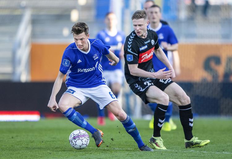 Mads Hvilson (th.) scorede for tredje kamp i træk for Sønderjyske. 
   Anders Kjærbye/Ritzau Scanpix