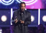 Kendrick Lamar har også tidligere i år vundet en Grammy for bedste rap album med 'Damn'.  Matt Sayles/AP
