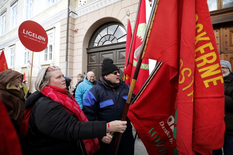 »Ventetiden spiller en rolle, og forligsinstitutionen kan spille på det«, siger Finn Larsen, der som sekretariatschef i LO har brugt mange timer i Forligsinstitutionen.  Jens Dresling/POLFOTO