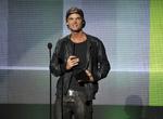 Her modtager Tim Bergling i 2013 en pris ved American Music Awards i Los Angeles i 2013 for at være årets kunstner inden for genren EDM. John Shearer/AP