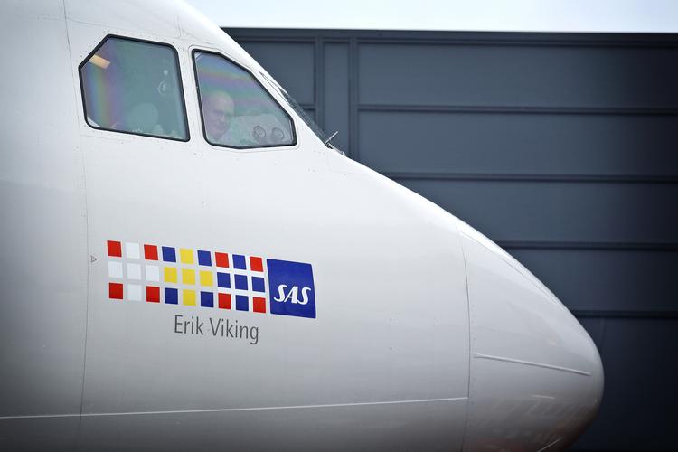 En række flyveledere fra den svenske flymyndighed, Luftfartsverket, blev ifølge den svenske avis Expressen berusede og opførte sig truende overfor passagerer og personale om bord på et SAS-fly.  Jens Dresling/POLFOTO