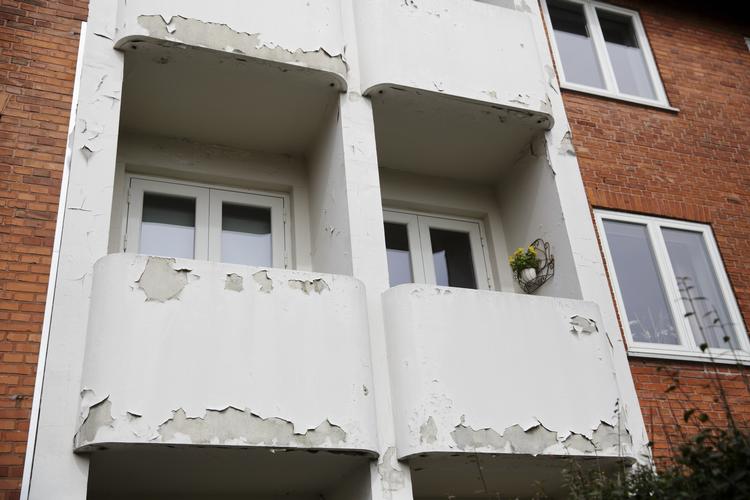
Regeringens ghettopakke kan få store konsekvenser uden for de større byer. Boliger risikerer at stå tomme, hvis der ikke bliver råd til at renovere dem.
   Miriam Dalsgaard/POLFOTO