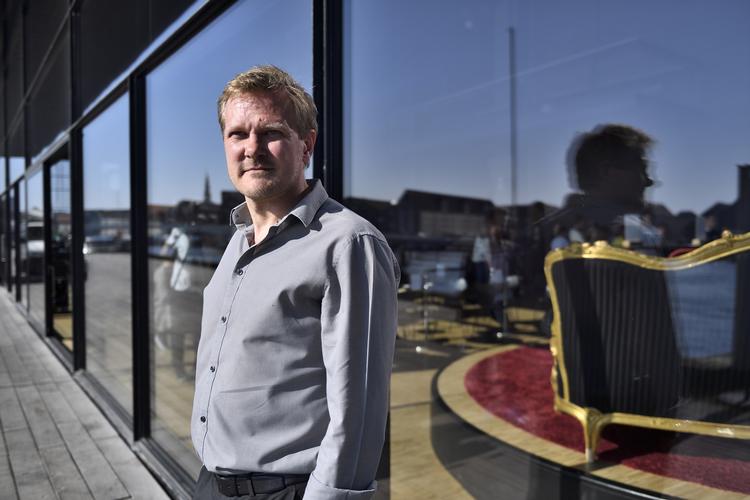 Det var langt fra en selvfølge, at bestyrelsen for Det Kongelige Teater ville vælge Kasper Holten som ny direktør. Tariq Mikkel Khan/Ritzau Scanpix