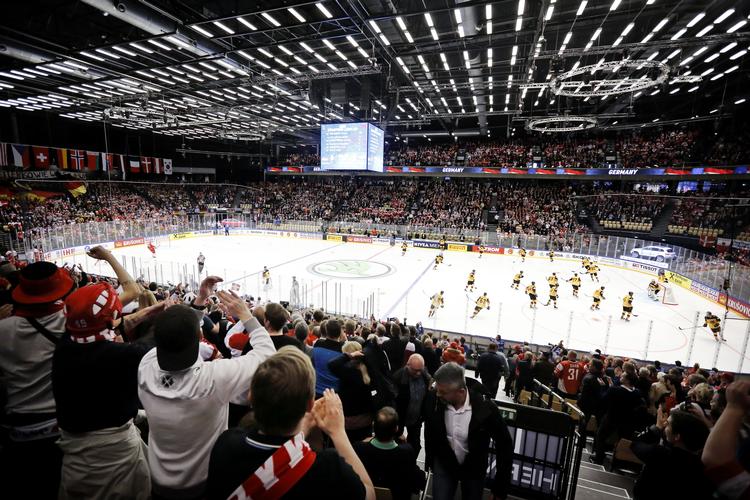 Den første danske VM-kamp nogensinde på hjemmebane havde 10.000 tilskuere som øjenvidner. Foto: Jens Dresling Jens Dresling/POLFOTO