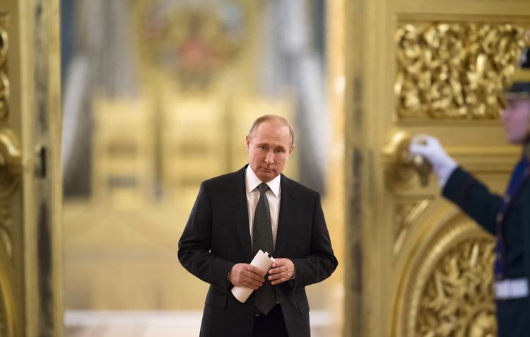 
  Putin kan se frem til yderligere seks år ved magten i Rusland. Alexander Zemlianichenko/AP