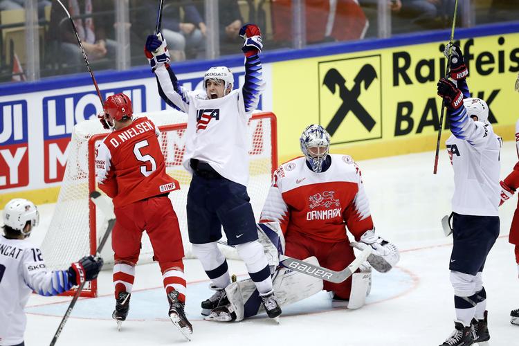 Frederik Andersen forsøgte efter bedste evne, men kunne ikke præstere en unik præstation, som havde behov for, hvis man skulle have stjålet point mod USA. Foto: Jens Dresling.
   Jens Dresling/POLFOTO