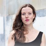 Den 28-årige konservatorieuddannede akkordeonist og cembalist Yngvild V. H. Ruud vil lokke et nyt publikum til klassiske koncerter. Pr-foto