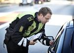 Rigspolitiet kontrollerer fart på udvalgte strækninger hele ugen. Jens Dresling/POLFOTO