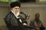 Ayatolllah Ali Khamenei, irans øverste leder - har ikke sat sin egen prestige ind på atomaftalen med de faste medlemmer af FN's Sikkerhedsråd og Tyskland. Vil og tør han - og vil Trump -  gentage kunststykket med Kim Jong-un i Singapore? /AP