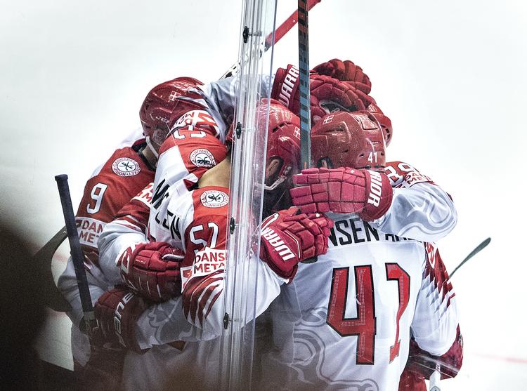 Med 1.59 minut tilbage  kom Danmark foran 3-2. Henning Bagger/Ritzau Scanpix