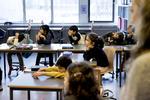 Tingbjerg Skole er en af de skoler, som undervisningsministeriet tidligere har inviteret med i en forsøgsordning med sprogprøver af elever i 0. klasse. Skolen sagde dengang nej, men nu har regeringen indgået en aftale med DF og Socialdemokratiet, der skal realisere tiltaget for flere folkeskoler i udvalgt områder. (arkivfoto.)    Finn Frandsen/POLFOTO