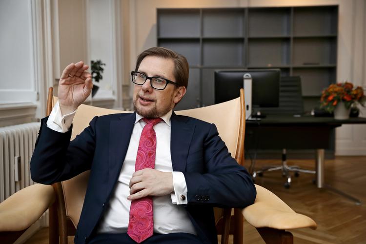 Økonomi- og indenrigsminister Simon Emil Ammitzbøll  vil lade »cirka 5« stillinger i De Økonomiske Råds sekretariat (Dørs) blive i København. Foto Jens Dresling