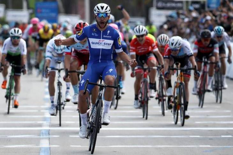 Colombianeren Fernando Gaviriia henter sin femte sejr i denne sæson på 1. etape i Tour of California. Foto: Getty Images.
 