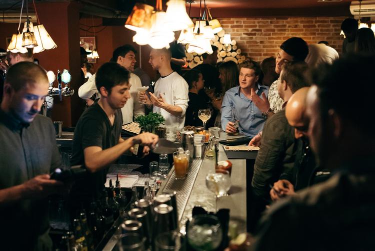 No Stress bygger på et prisvindende koncept fra Bergen, hvor man mikser cocktails for at ramme smagen af kager.  PR-Foto