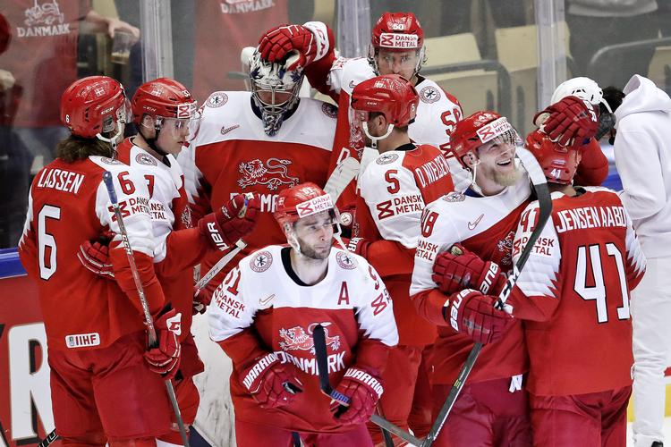 Det danske ishockeylandshold spiller i aften den afgørende kamp mod Letland om at komme i VM-kvartfinalen. Jens Dresling/POLFOTO