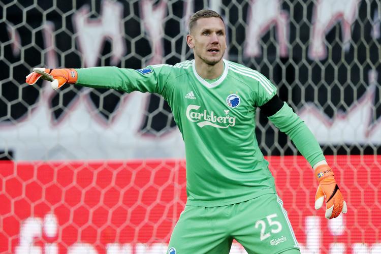 FCK-målmand Robin Olsen har været skadet, men svenskeren er klar igen, og han kan se frem til en stor udfordring i Rusland. Jens Dresling/POLFOTO