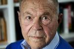 Nils Foss var aldrig typen, som i interviews pralede med en umenneskelig lang arbejdsuge, for han lagde vægt på at holde arbejdstiden på under 50 timer om ugen. Per Folkver/POLFOTO