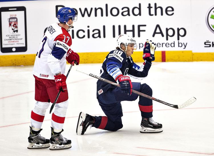 Patrick Kane blev matchvinder for USA med sin scoring til 3-2. Det var hans andet mål i kampen. Henning Bagger/Ritzau Scanpix