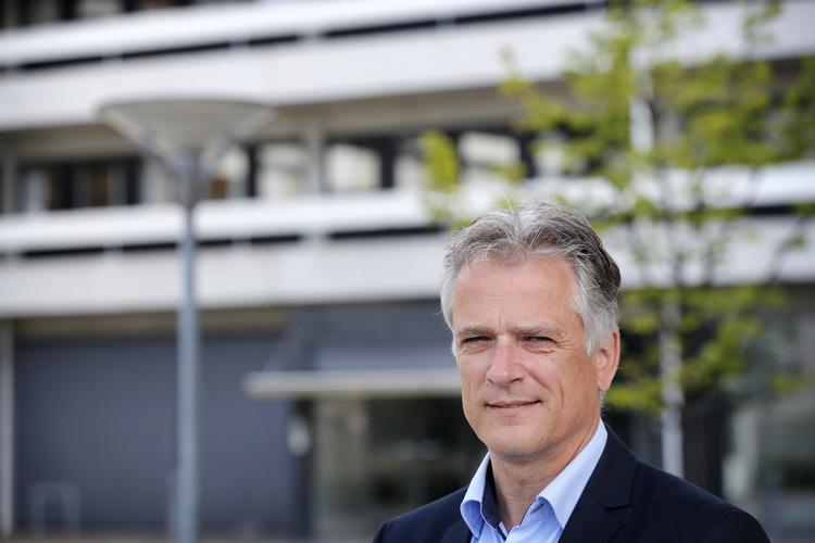 Politiinspektør Claus Birkelyng, Rigspolitiet, var nystartet betjent under urolighederne 18. maj. Han trak sin pistol og skød.   Jens Dresling/POLFOTO