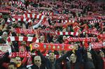 Når man står og synger med på Liverpools 'egen' sang 'You’ll never walk alone', mens eskapismens bølger ruller opstår fællesskab og samhørighed Rui Vieira/AP