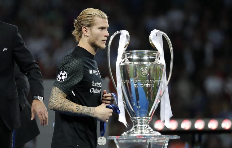 Ansvarlig. Den tyske Liverpoolmålmand Loris Karius efter kampen lørdag aften. Foto: AP/Pavel Golovkin)
   Pavel Golovkin/AP