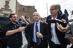 Angelo Carconi/AP
