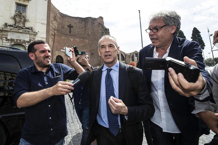 Angelo Carconi/AP