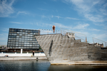 Kommunen renser vandet i Københavns Havn, så man sommer og vinter kan hoppe på hovedet i havnen, som her i Islands Brygge Havnebad. Liselotte Sabroe / Ritzau Scanpix (arkiv)
