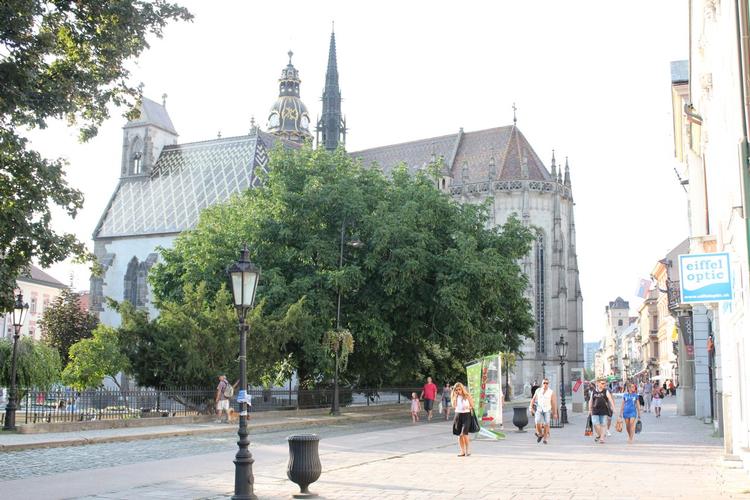 Sankt Elisabeth domkirken er Slovakiets største kirke og den østligste gotiske katedral i Europa. Ota Tiefenböck