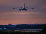 Sæt dig godt til rette, hvis du skal flyve mellem New York og Singapore. Turen med Singapore Airlines tager kap 19 timer og er verdens længste. Michael Probst/AP