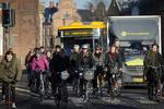 I København er cykelstier og -ruter ofte fyldt til bristepunktet i myldretiden. Flere landspolitikere efterlyser en større indsats for cykeltrafikken. Jens Dresling/POLFOTO