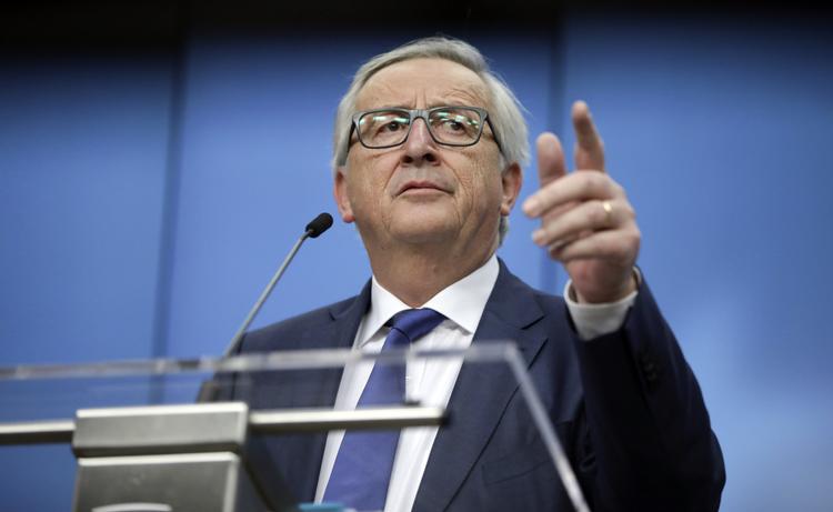 »Dette er protektionisme, slet og ret«, siger EU-kommissionens formand Jean-Claude Juncker om den amerikanske straftold. Olivier Matthys/AP