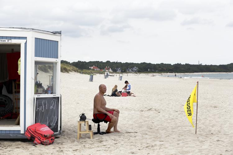 Hornbæk strand bliver bemandet med livreddere før tid. Billedet er taget et tidligere år.  Morten Langkilde/POLFOTO