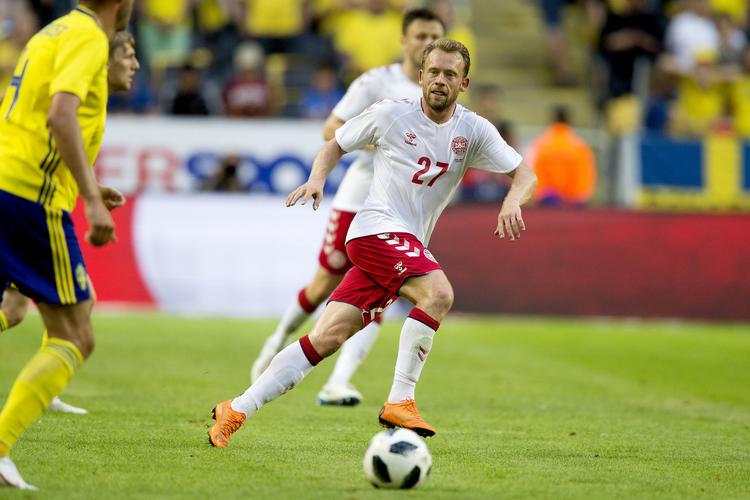 Michael Krohn-Dehli var med i startopstillingen i venskabskampen mod Sverige. han blev testet på Christian Eriksens position, men havde svært ved at udfylde rollen. 
   Finn Frandsen/POLFOTO