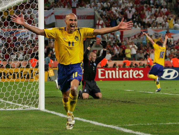 Henrik Larsson  spillede i alt 106 landskampe for Sverige i perioden1993-2009, og han scorede 37 mål. Kevork Djansezian/AP