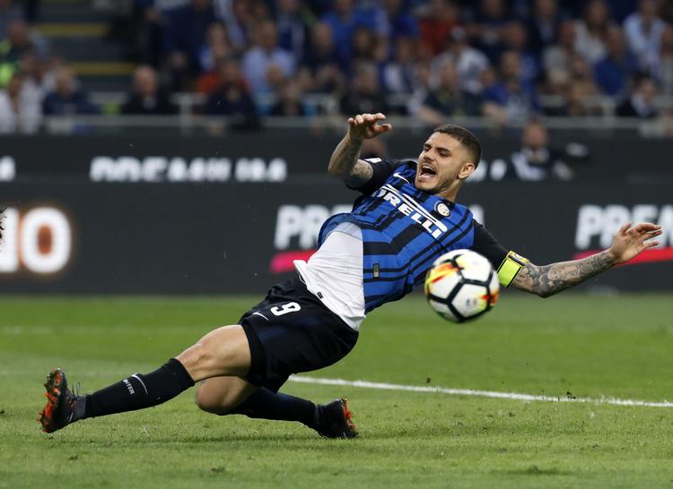 Serie A-topscorer Mauro Icardi blev vejet og fundet for let til Argentinas VM-trup. Antonio Calanni/AP