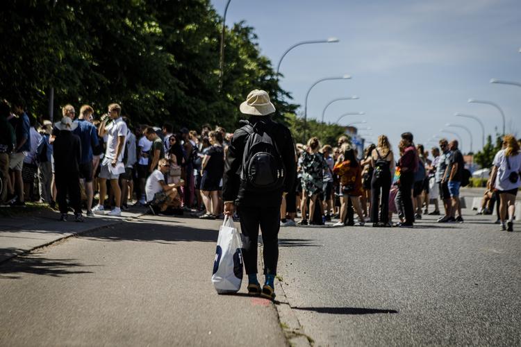 Pantsamlerne må i år holde sig uden for festivalen, da de er forment adgang.  Lange Per/Ekstra Bladet