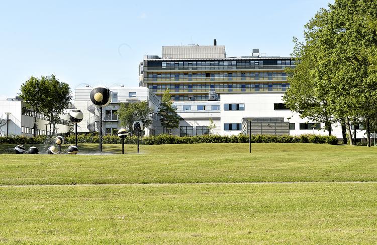 Eleverne er blevet indlagt på  Horsens Sygehus, efter at de har drukket kølervæsken. 
   Norde Ernst Van/POLFOTO