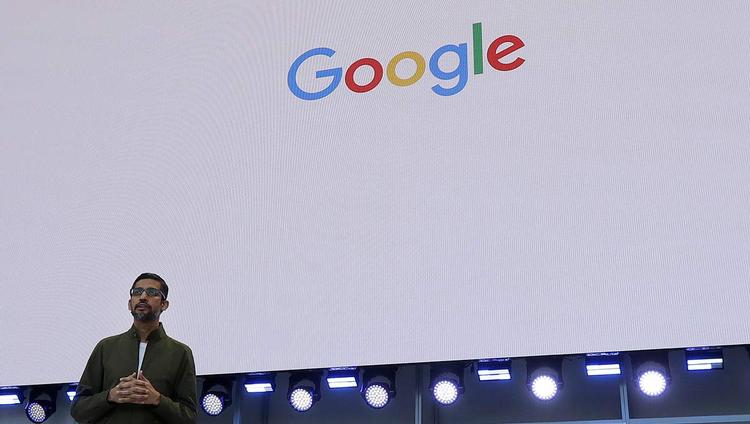 Googles topchef, Sundar Pichai, var selv afsender på det nye etiske regelsæt om kunstig intelligens, der blev annonceret torsdag (Foto: AP Photo/Jeff Chiu) 