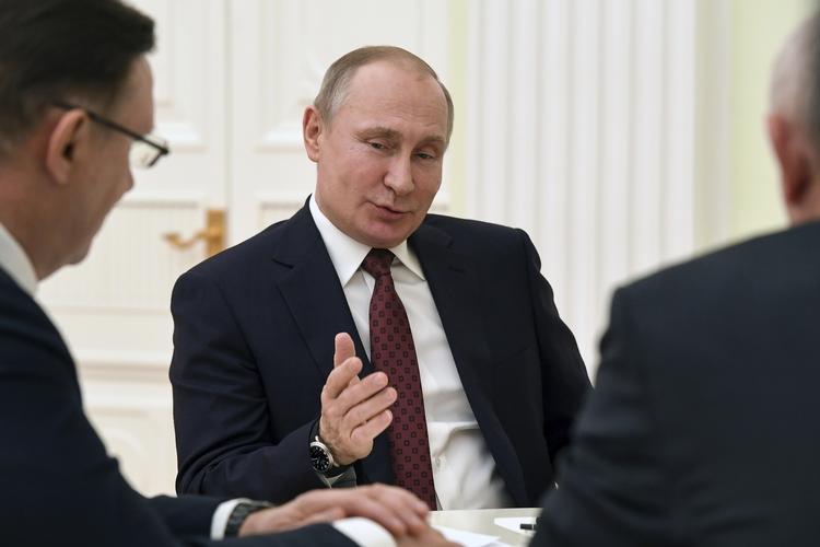 Yuri Kadobnov/AP