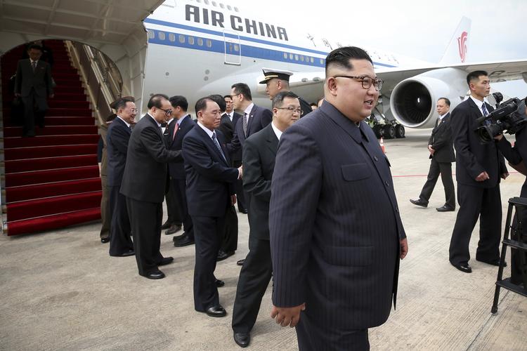 Den nordkoreanske leder, Kim Jong-un, ankom i går til Singapore i en Boeing 747 fra det kinesiske luftfartsselskab Air China. Terence Tan//mci/AP